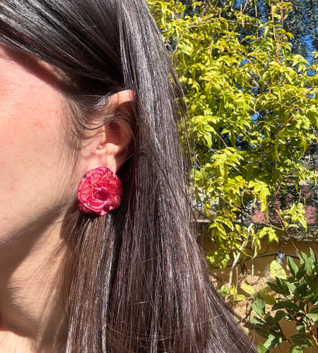 Pendientes clavel pegados