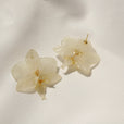 Pendientes orquídea blanca pegados miniatura 2