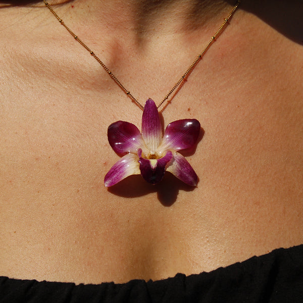 Collar orquídea tailandesa grande