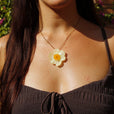 Collar narciso miniatura 1