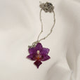 Collar orquídea morada miniatura 2